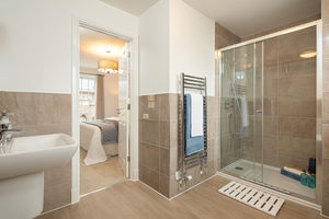 Photo 24- click for photo gallery